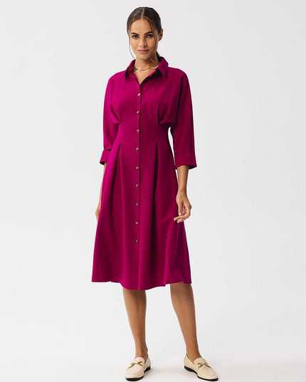 Robe évasée verte col classique