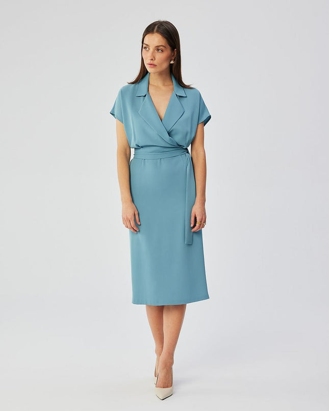 Robe midi élégante avec ceinture