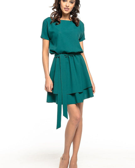 Robe élégante avec jupe double