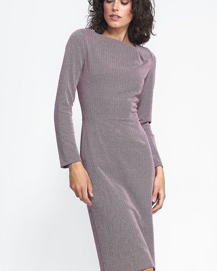 Robe noire élégante à plis