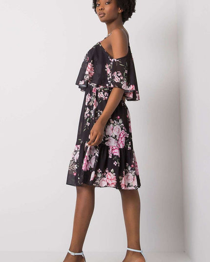 Robe fleurie noire à volant