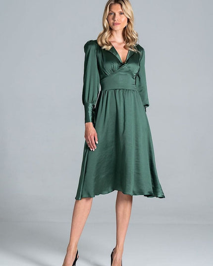 Robe midi satin vert évasée
