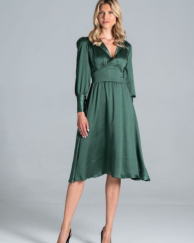 Robe midi satin vert évasée