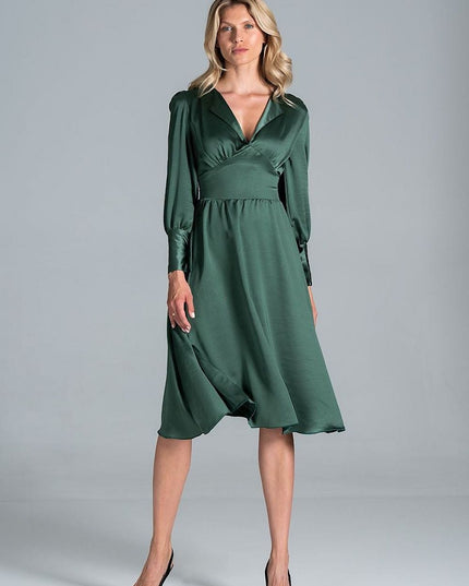 Robe midi satin vert évasée