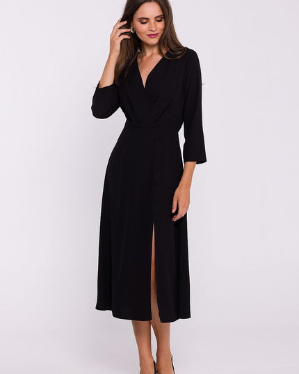 Robe élégante fente boutons violette