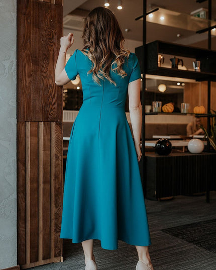 Robe longue bleue manches courtes