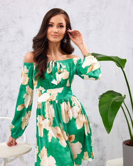 Robe mini à épaules ouvertes