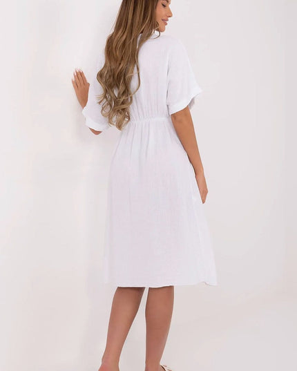 Robe d'été en coton blanc