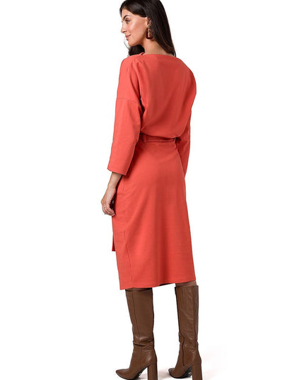 Robe midi élégante à ceinture