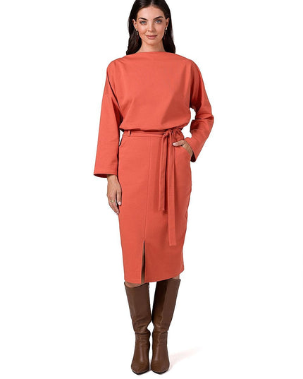 Robe midi élégante à ceinture