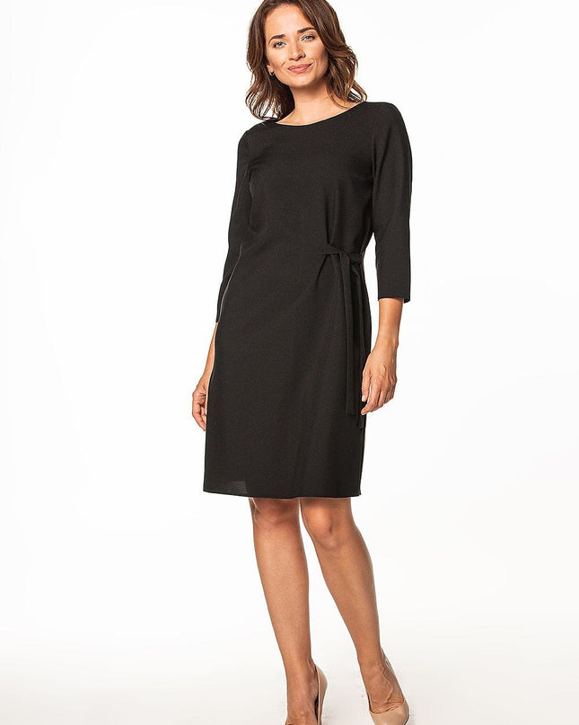 Robe élégante noire à manches 3/4