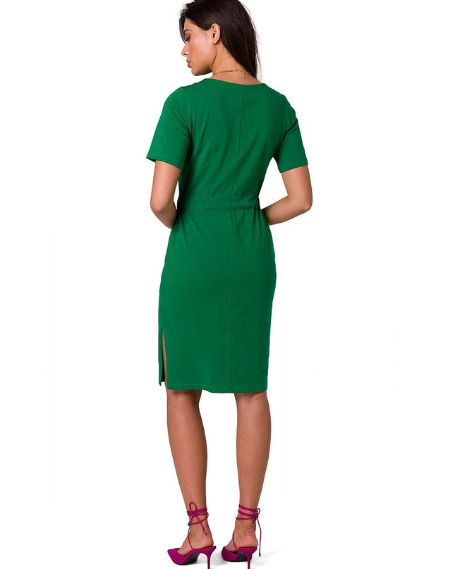 Robe verte en coton avec ceinture