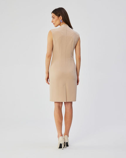 Robe violette sans manches élégante