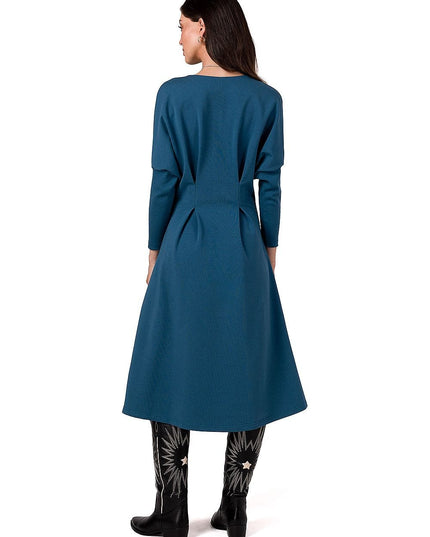 Robe élégante avec manches chauve-souris