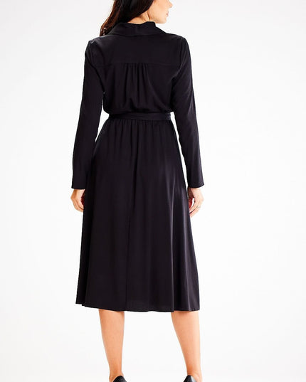 Robe verte col châle élégante
