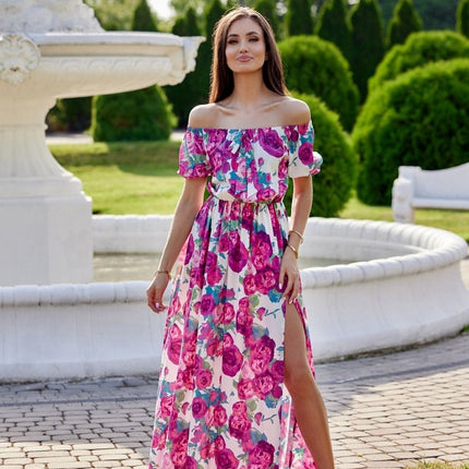 Robe florale épaules dénudées