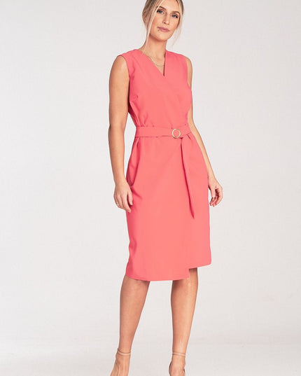 Robe midi sans manches ceinturée