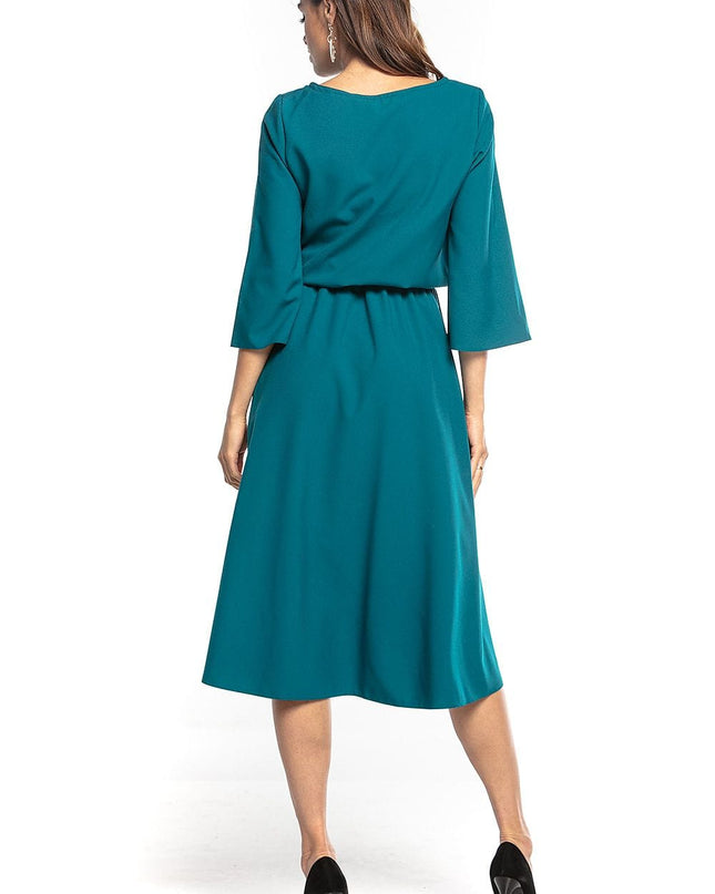 Robe midi asymĂ©trique Ă©lĂ©gante