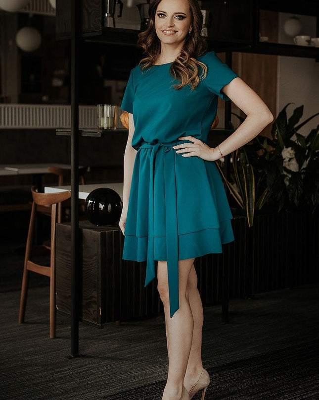 Robe courte bleu évasée