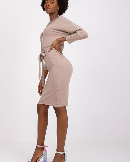 Robe droite dentelle cœur