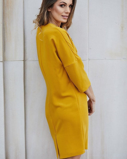 Robe jaune à volant chic