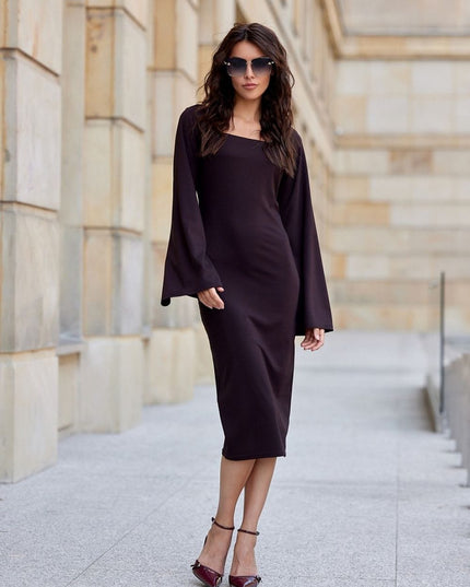 Robe midi décolleté carré