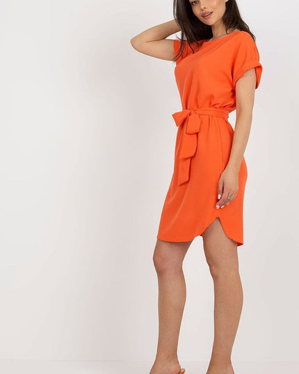 Robe orange avec ceinture