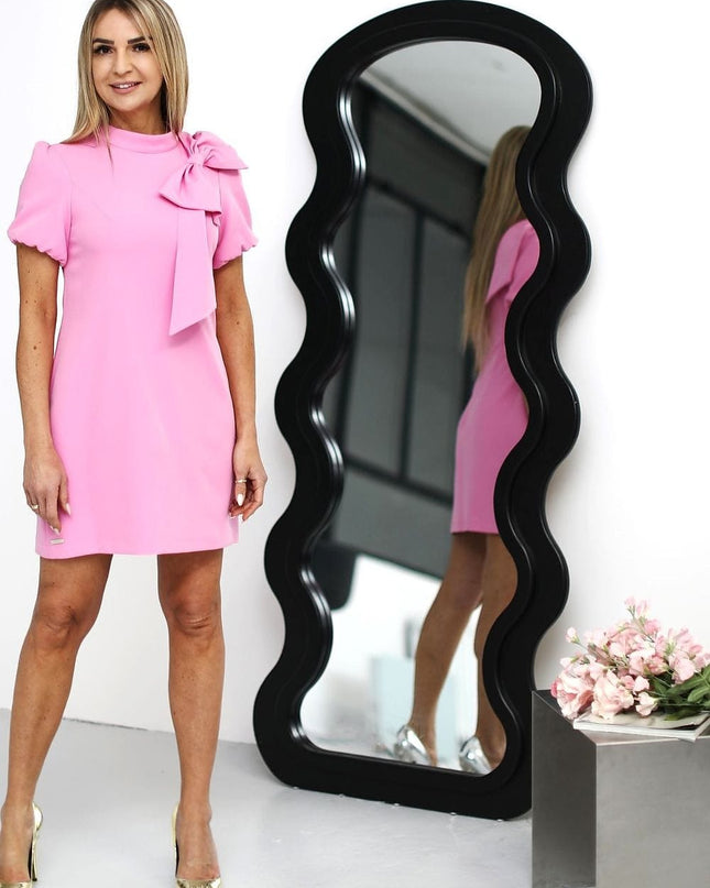 Robe rose avec nœud épaule
