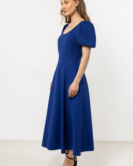 Robe évasée verte avec manches courtes