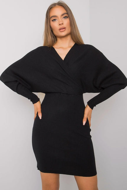 Robe noire en tricot