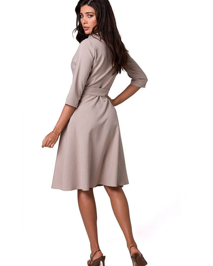Robe enveloppante col châle