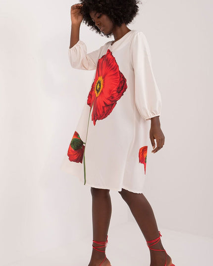Robe élégante fleurs rouges