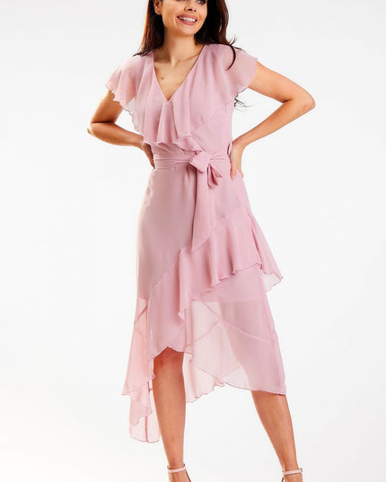 Robe asymétrique élégante volant