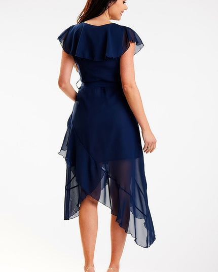 Robe asymétrique élégante volant