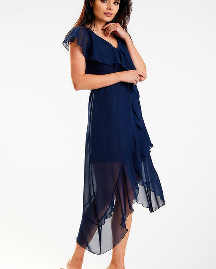 Robe asymétrique élégante volant
