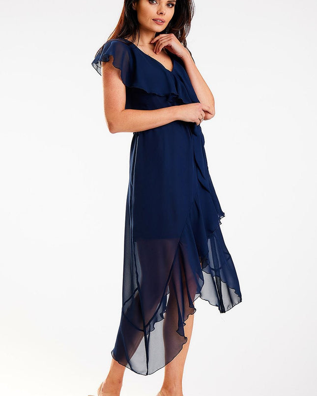 Robe asymétrique élégante volant
