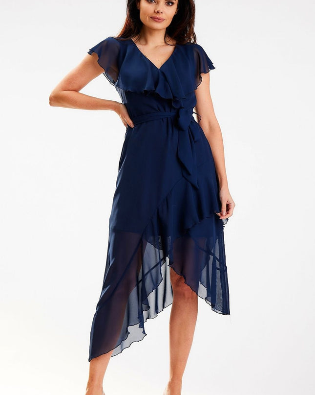 Robe asymétrique élégante volant