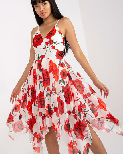 Robe d'été fleurie asymétrique