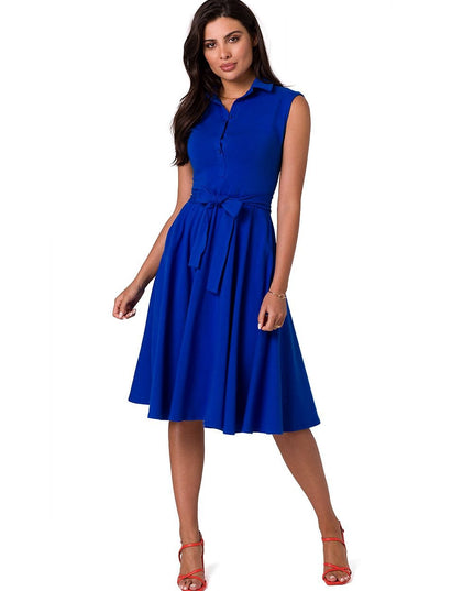 Robe sans manches à col ouvert