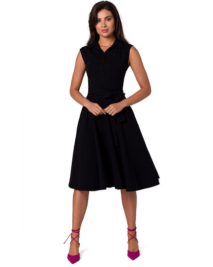 Robe sans manches à col ouvert