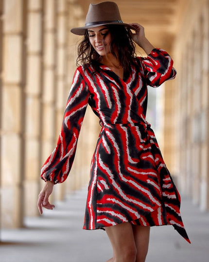 Robe courte imprimée élégante
