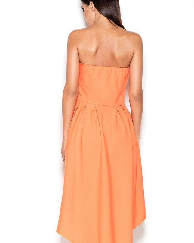Robe asymétrique sans bretelles