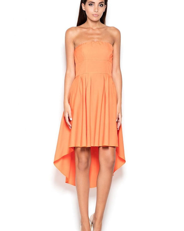 Robe asymétrique sans bretelles