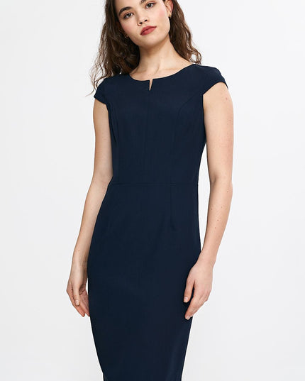 Robe classique ajustée élégante