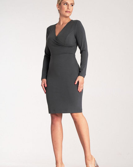 Robe cintrée manches longues encolure