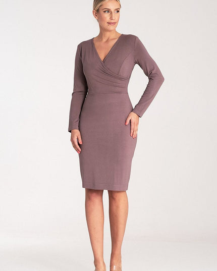 Robe cintrée manches longues encolure