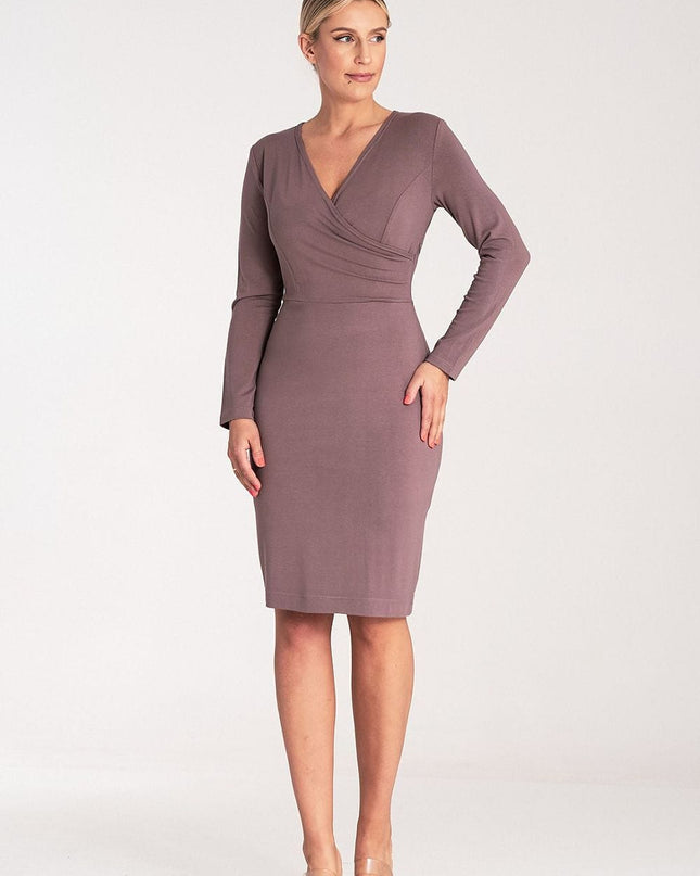Robe cintrée manches longues encolure