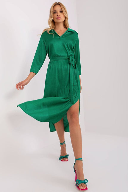 Robe en tissu côtelé verte